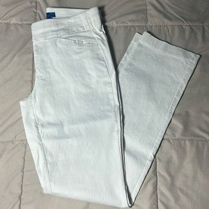 Women’s White Pants
